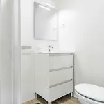 Minimalist City-centre Rems Apartment